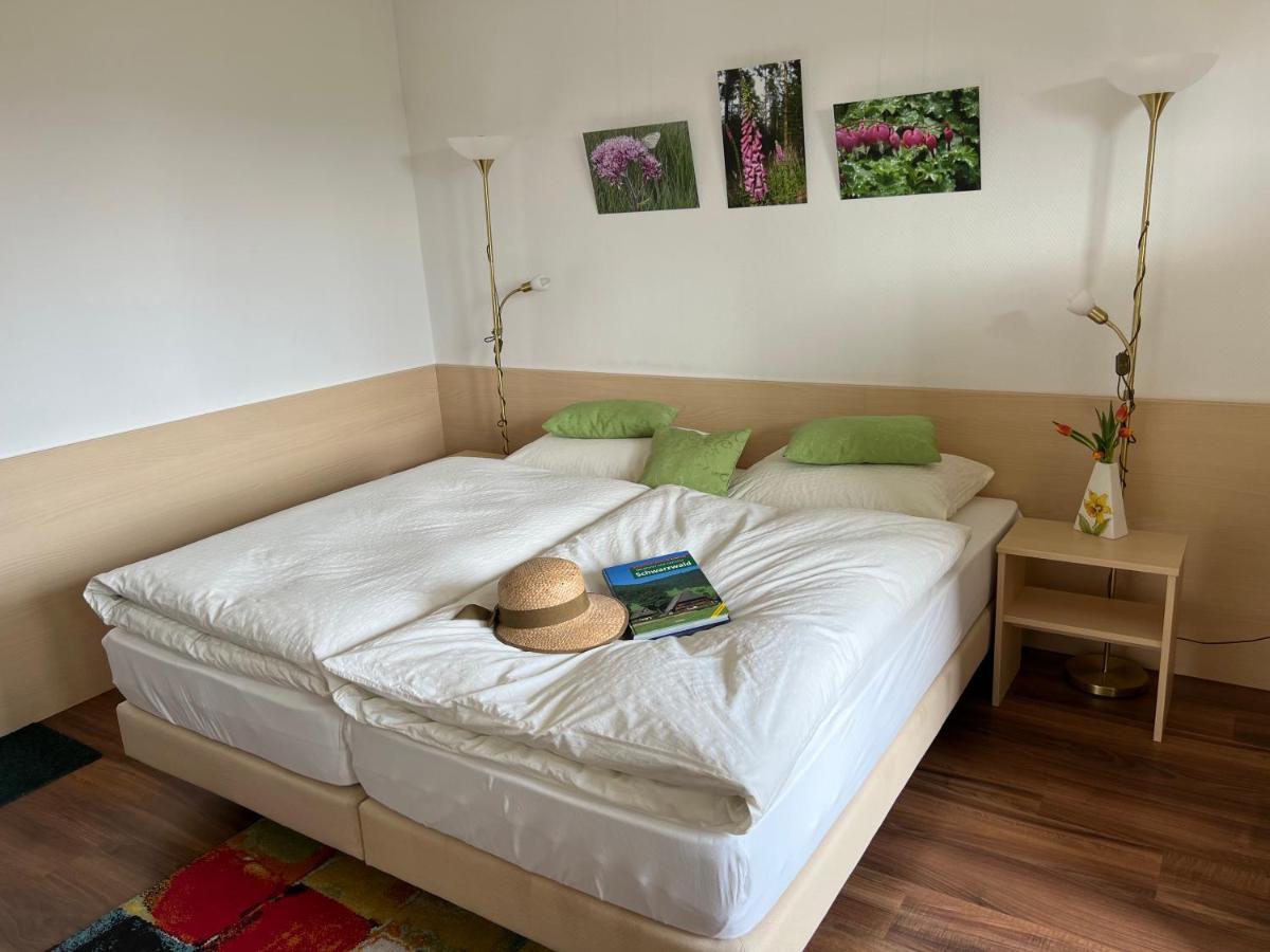 Hotel Pension Heidi Добель Экстерьер фото