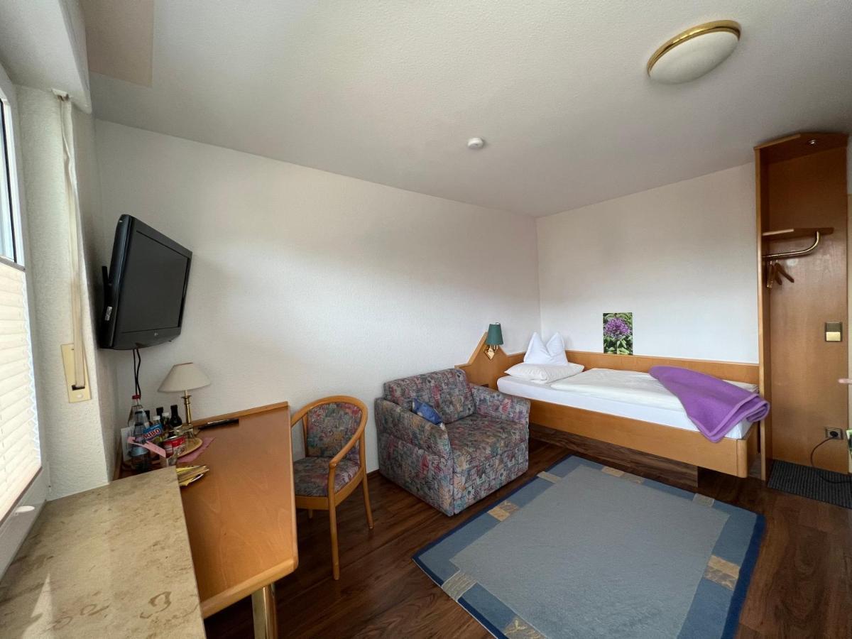 Hotel Pension Heidi Добель Экстерьер фото